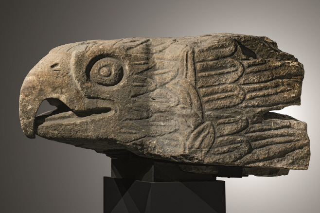 아즈텍_ 석조 독수리 머리