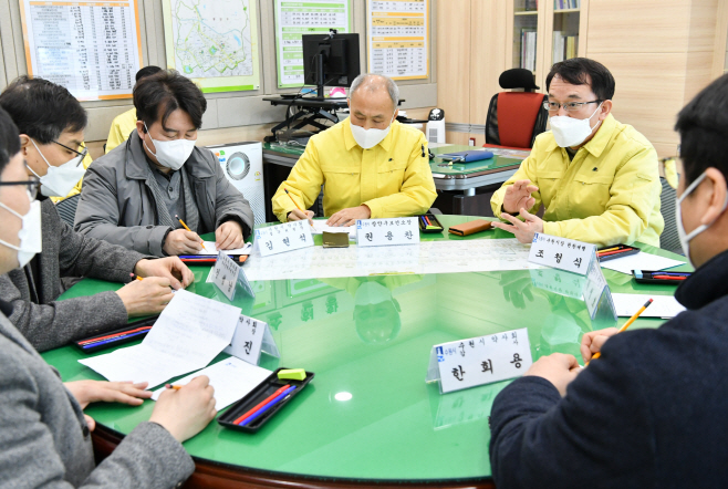 조청식 수원시장 권한대행, 수원시약사회와 긴급간담회