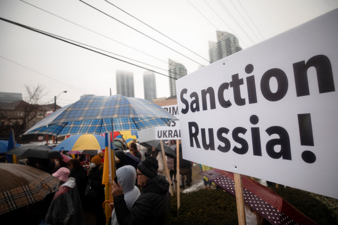UKRAINE-CRISIS/CANADA