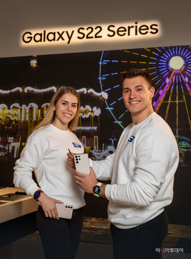 모바일 월드 콩그레스 2022_갤럭시 S22 시리즈 (1) (1)