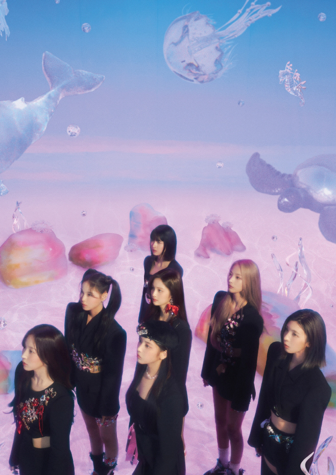NMIXX(엔믹스)_데뷔 싱글 'AD MARE'_단체 이미지
