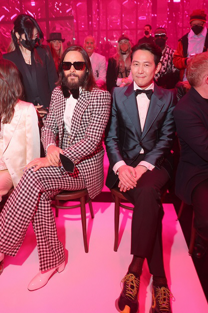 사진 2. 이정재(Jungjae Lee) & 자레드 레토(Jared Leto)