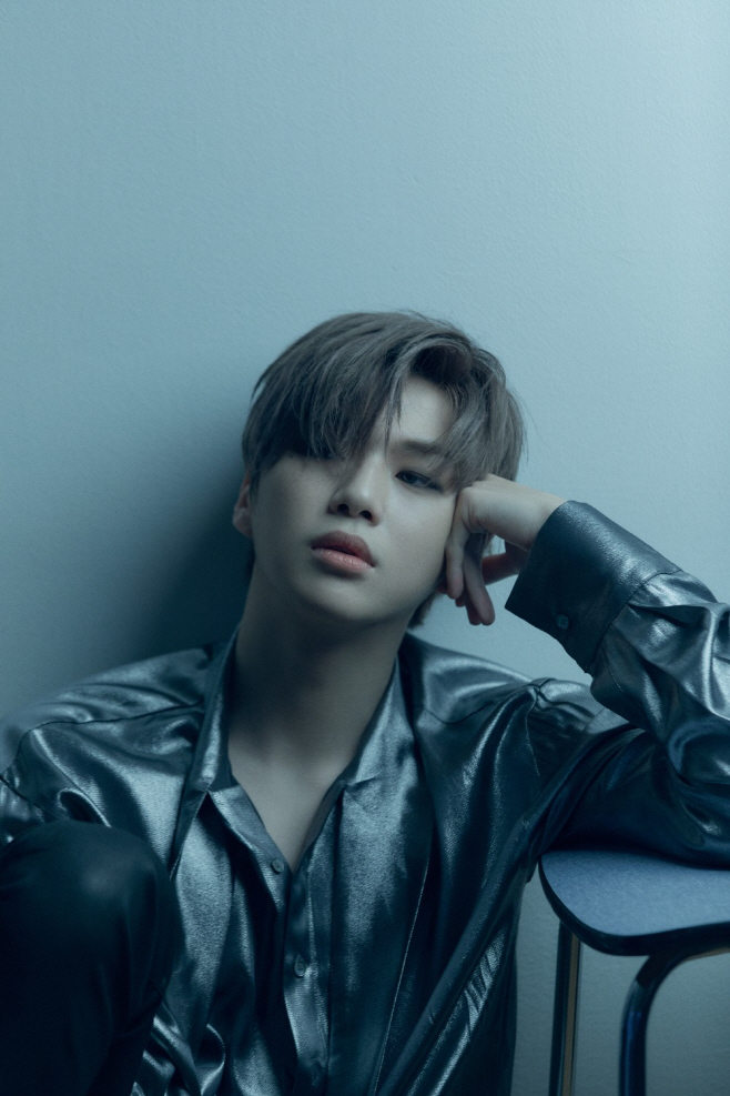 강다니엘 프로필 01