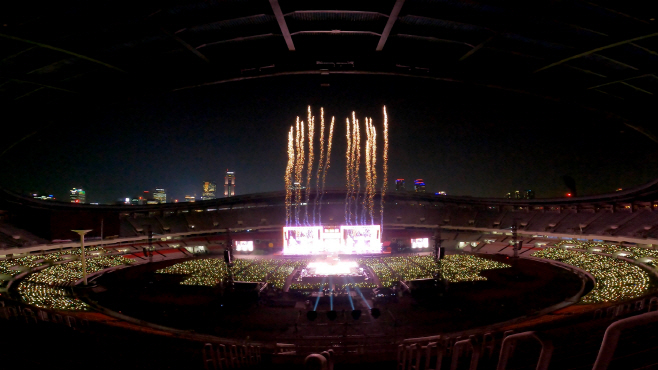 방탄소년단_BTS PERMISSION TO DANCE ON STAGE - SEOUL_단체(4)