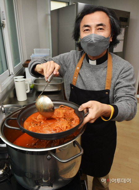 박종인 신부 인터뷰