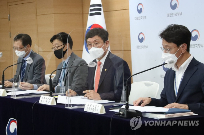 PYH2021083118660001300_P4