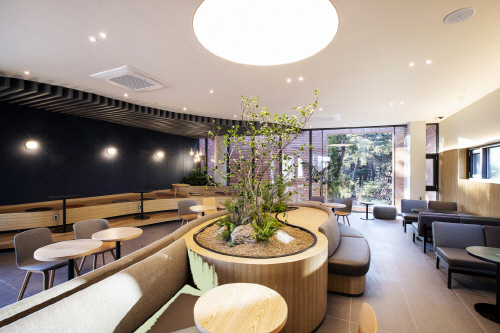 이미지-할리스 제주연북로점 매장 내부 이미지