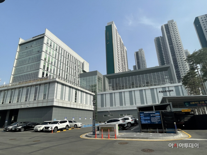 4.포일스포츠센터(1)