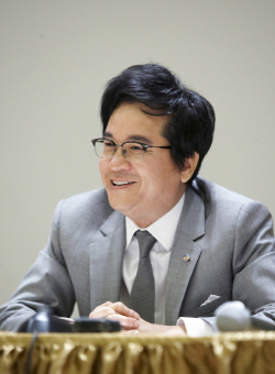 이재현