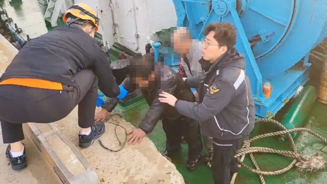 군산항 익수자