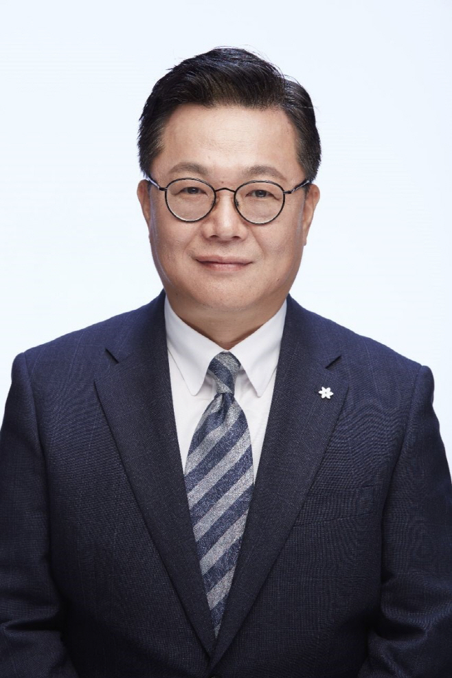 대외_두산 문홍성 사장 (1)