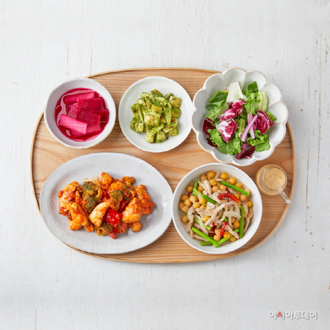 현대그린푸드_그리팅당뇨식단_토마토소스찜닭세트