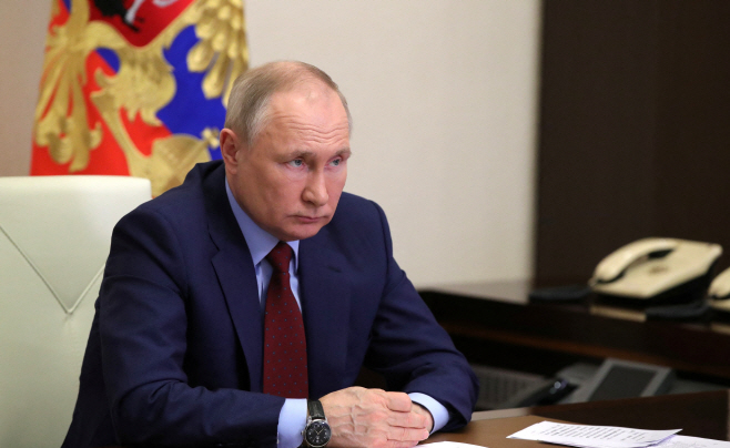 UKRAINE-CRISIS/RUSSIA-NATIONALIZATION