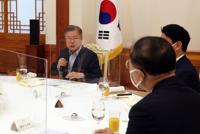 문재인 대통령, '한국판 뉴딜' 격려