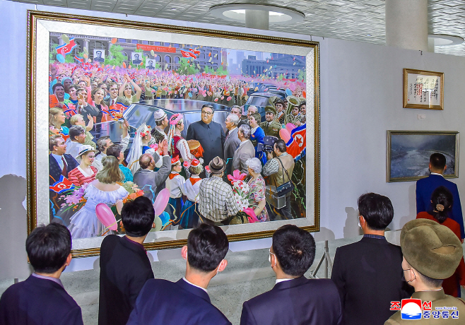 북한, 태양절경축 전국미술축전 국가미술전람회 개막