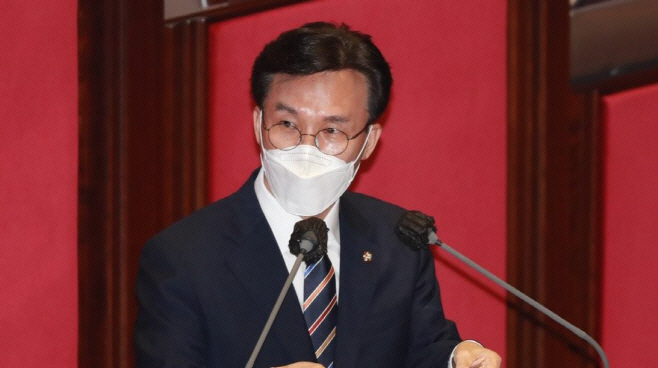 2022040401000247300013021