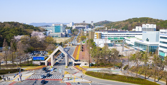 충남대 전경