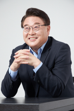 조전혁