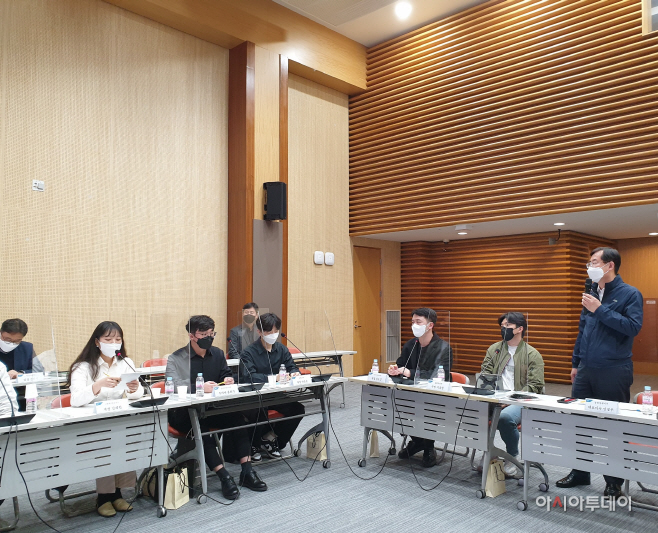 붙임.관련사진