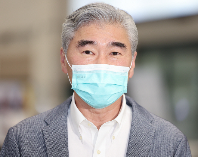 한반도 문제 논의 위해 방한한 성 김 대북특별대표