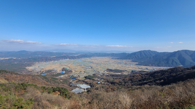 사본 -대암산 정상에서 바라본 적중-초계분지