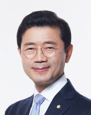 정인화