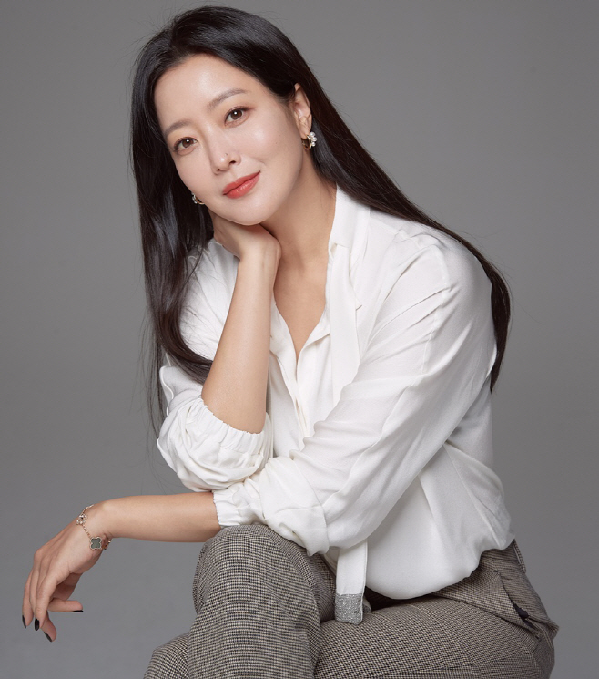 힌지ent_김희선-1억원 기부 (1)