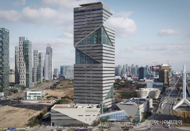 0004900316_001_20210413095218102