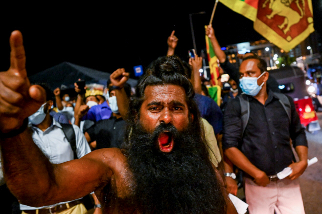SRI LANKA-POLITICS-ECONOMY-PROTEST <YONHAP NO-0436> (AFP)