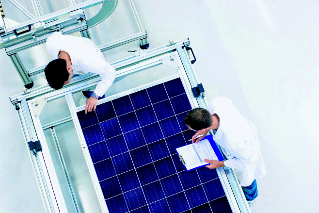 Q-Cells Modultestcenter