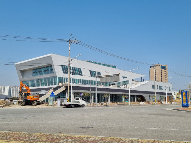 수산물 종합 유통물류센터 준공 박차