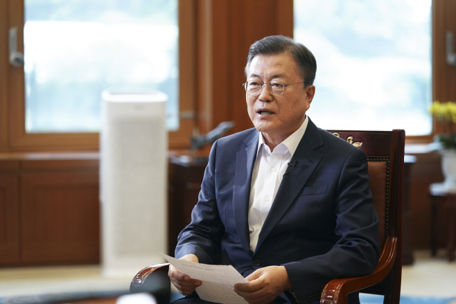 마지막 국민청원에 답하는 문재인 대통령