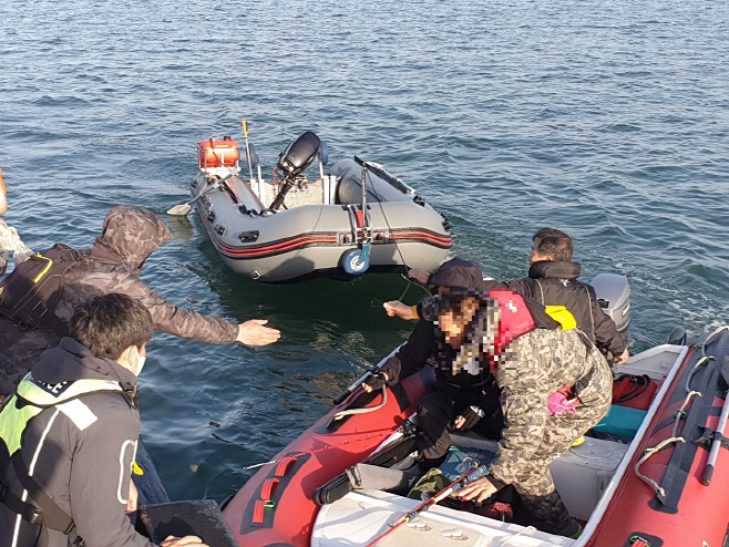 평택해경, 주말 이틀 동안 해양사고 13명 구조