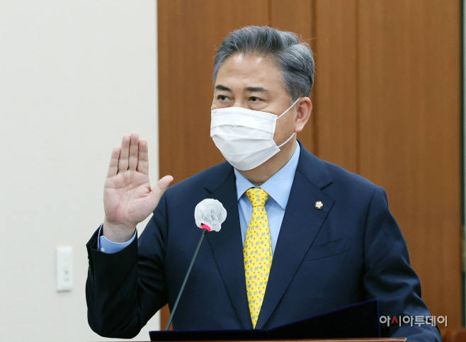 박진35