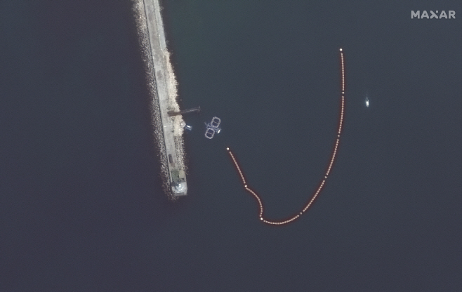 UKRAINE-CRISIS/SATELLITE <YONHAP NO-0397> (via REUTERS)