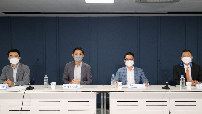 [휴젤_이미지] 휴젤, 타운홀 미팅 개최_220503