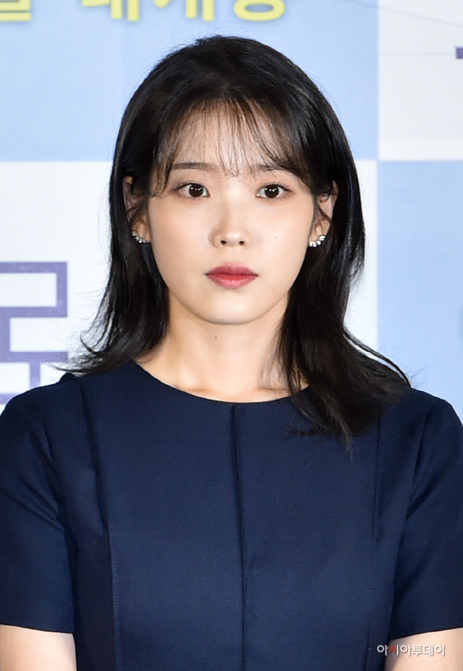 [포토] 아이유, 반짝반짝 눈망울