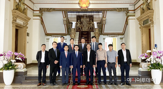 하석주 롯데건설 대표, 판 반 마이 베트남 호치민시 인민위원장