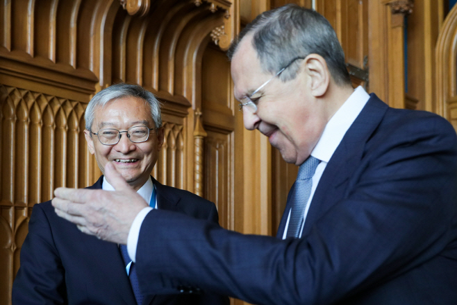 Russian Foreign Minister Lavrov and SCO Secretary General Ming meet in Moscow