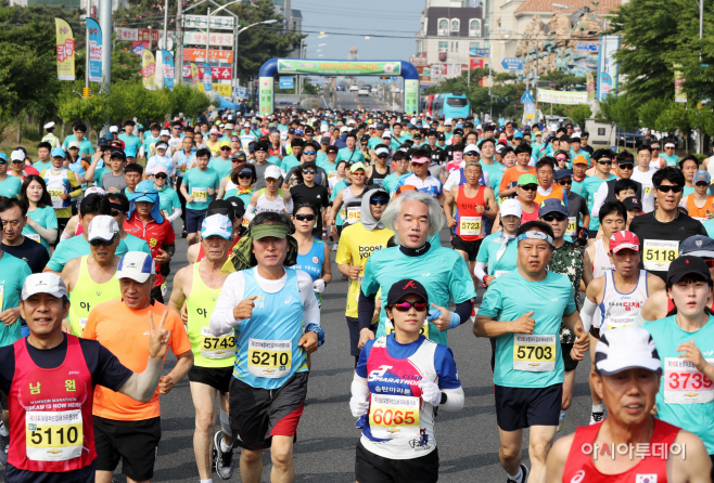1. 제19회 보령머드 임해마라톤대회 신청자 2000명 넘어 (1)