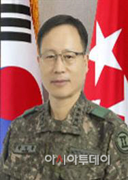 육군참모총장 육군중장 박정환