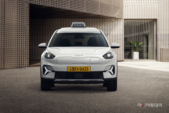 (사진 2) 니로 플러스 출시 (1)