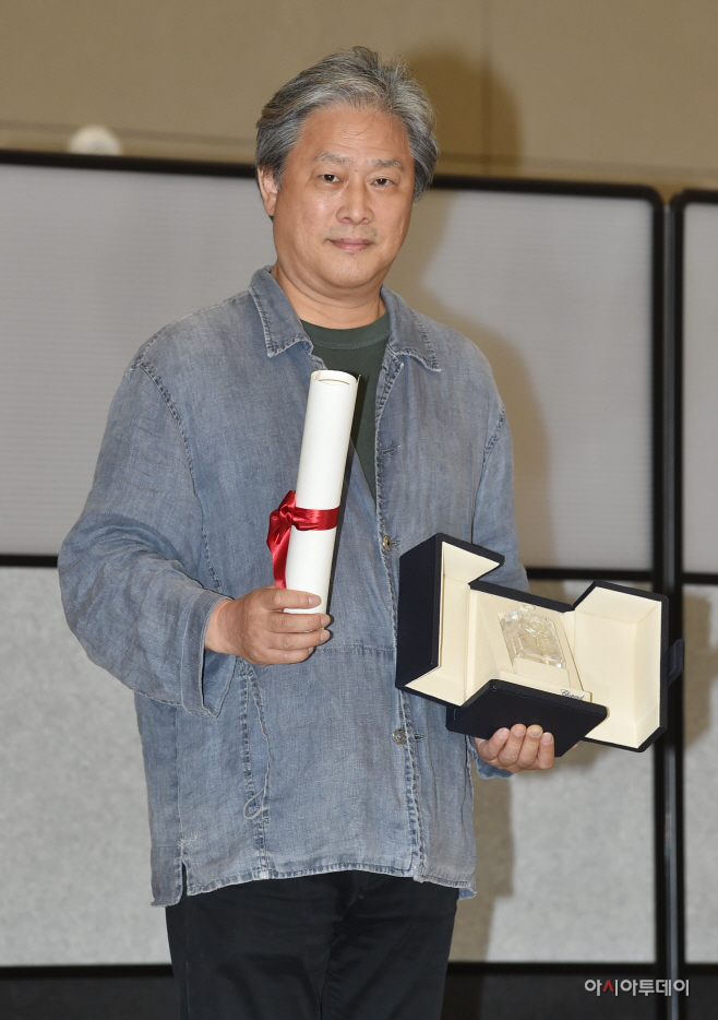 [포토] 박찬욱 감독 `칸` 세번째 수상