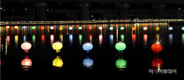 청도유등제 개최