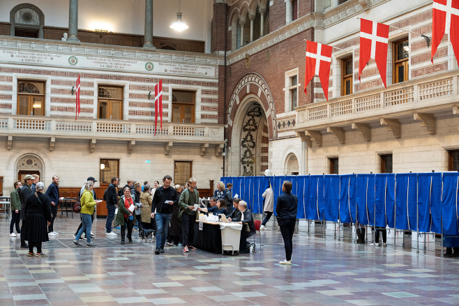 DENMARK-DEFENCE/REFERENDUM <YONHAP NO-2500> (via REUTERS)