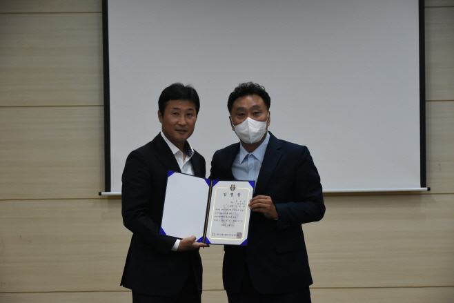 이을용