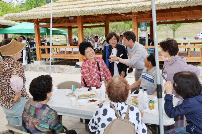안성시, 안성맞춤랜드 막걸리 파티 열어
