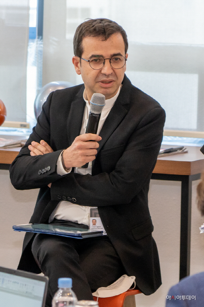 사진자료 1_RKM CEO MEDIA ROUNDTABLE_CEO 질의응답 (1)