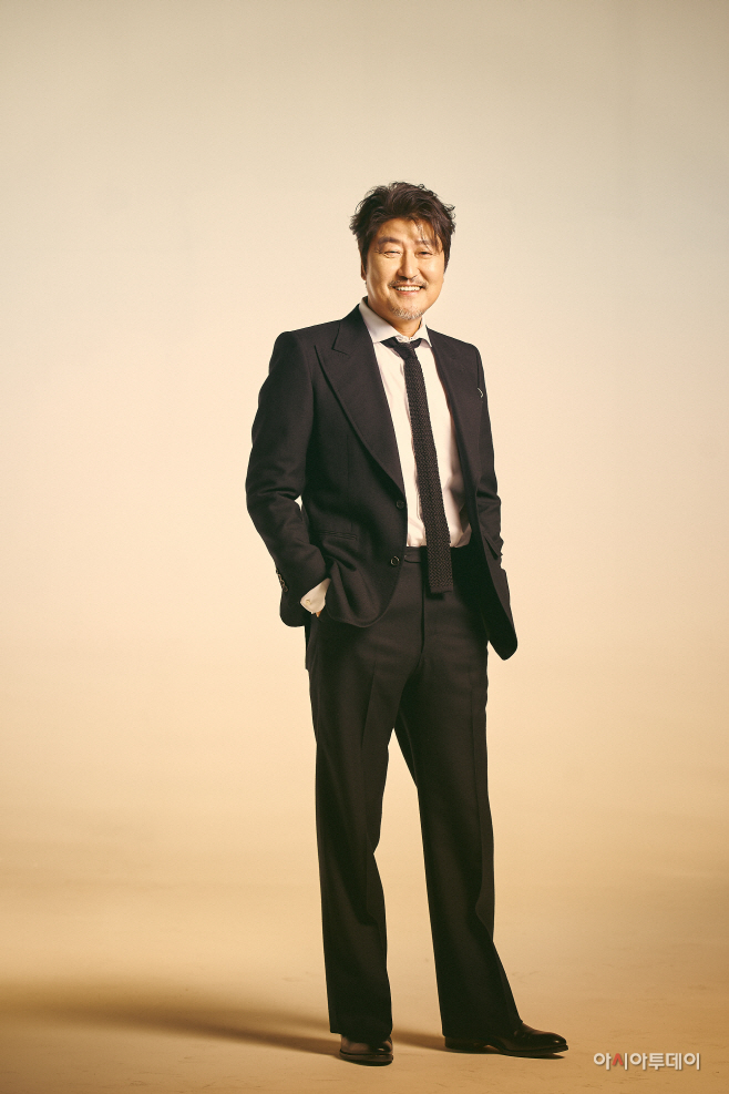 브로커