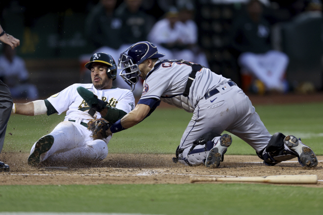 APTOPIX Astros Athletics Baseball